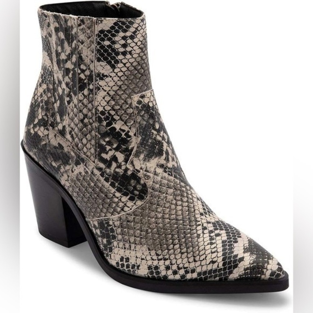 NEW! Blondo waterproof snake print booties